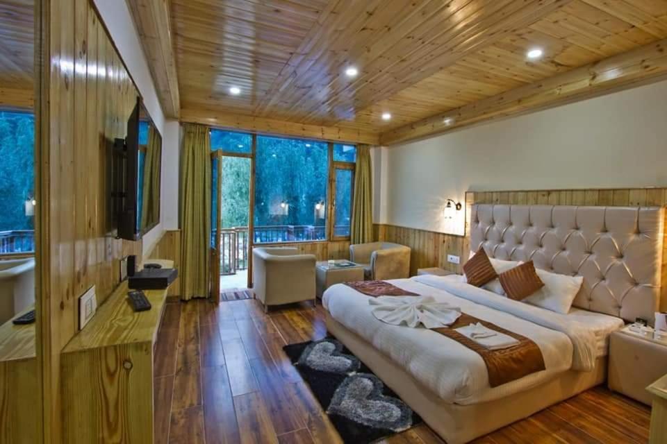 Himalayan Riverside Resort, Manali ภายนอก รูปภาพ