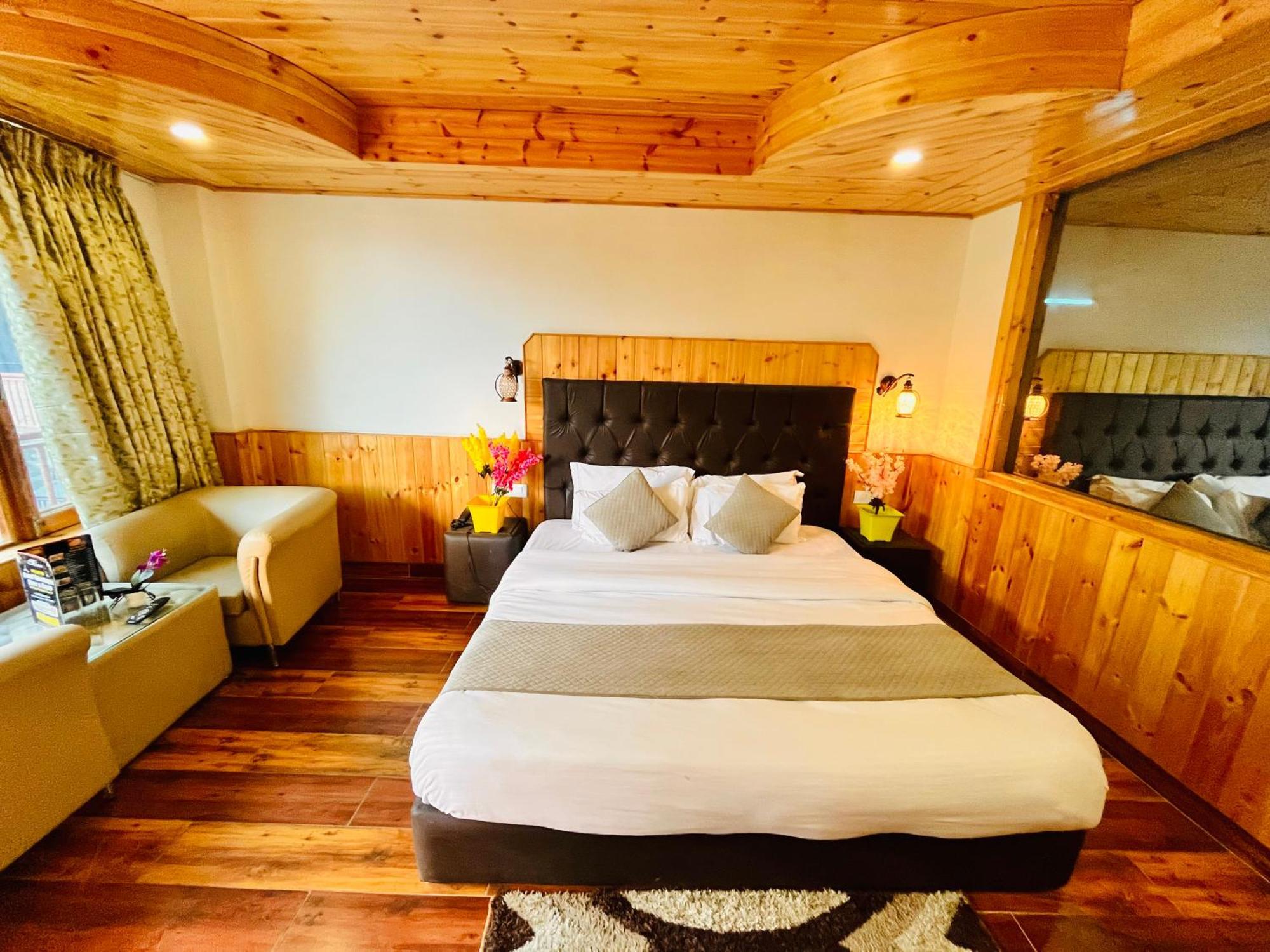 Himalayan Riverside Resort, Manali ภายนอก รูปภาพ