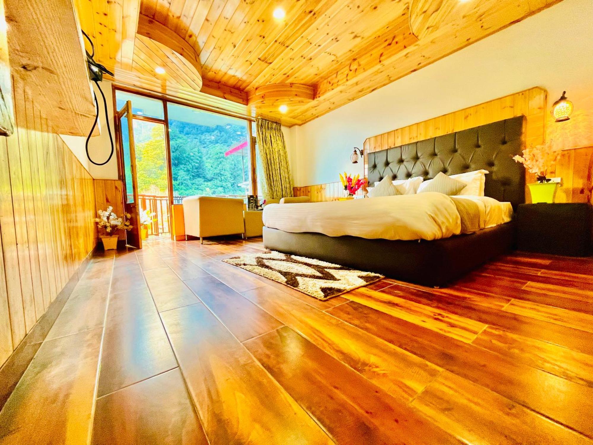 Himalayan Riverside Resort, Manali ภายนอก รูปภาพ