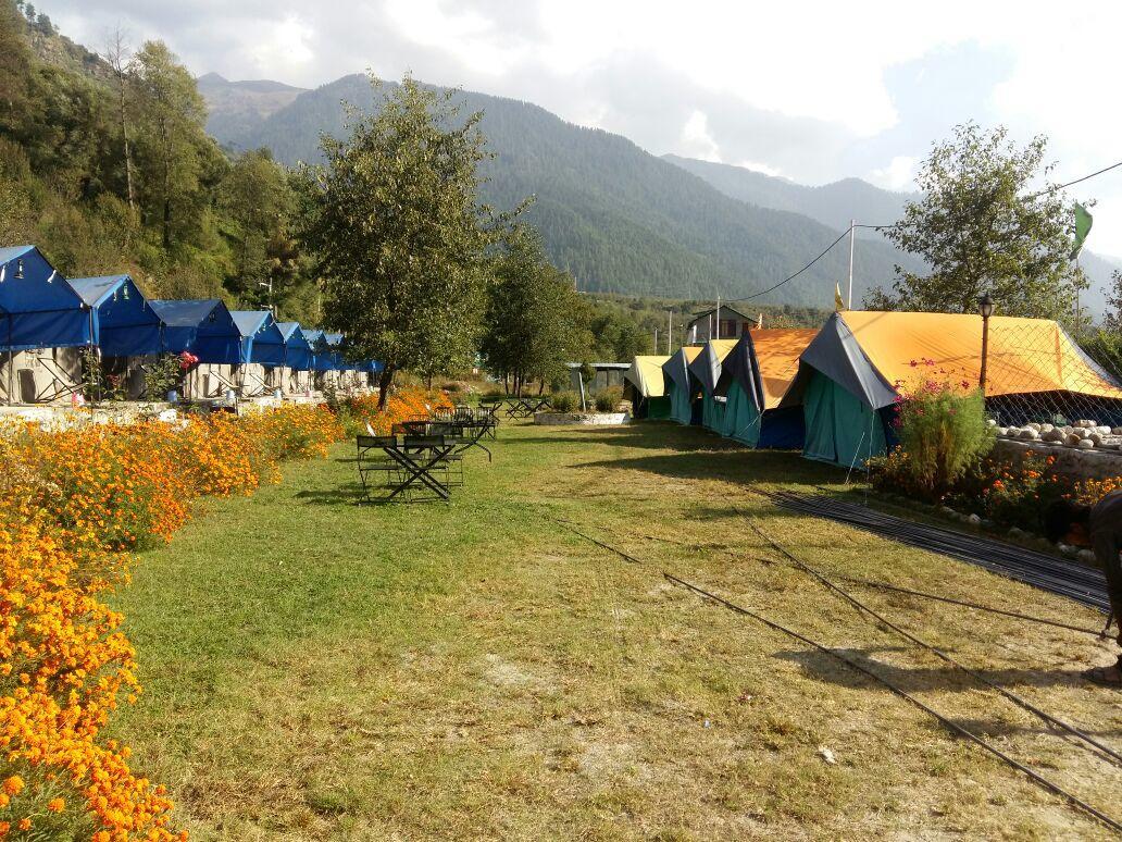 Himalayan Riverside Resort, Manali ภายนอก รูปภาพ